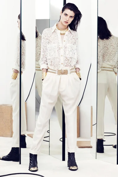Look 15